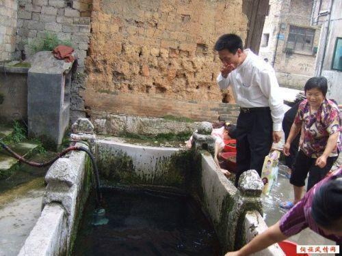 网红神鱼井,揭秘网红井背后的传奇故事